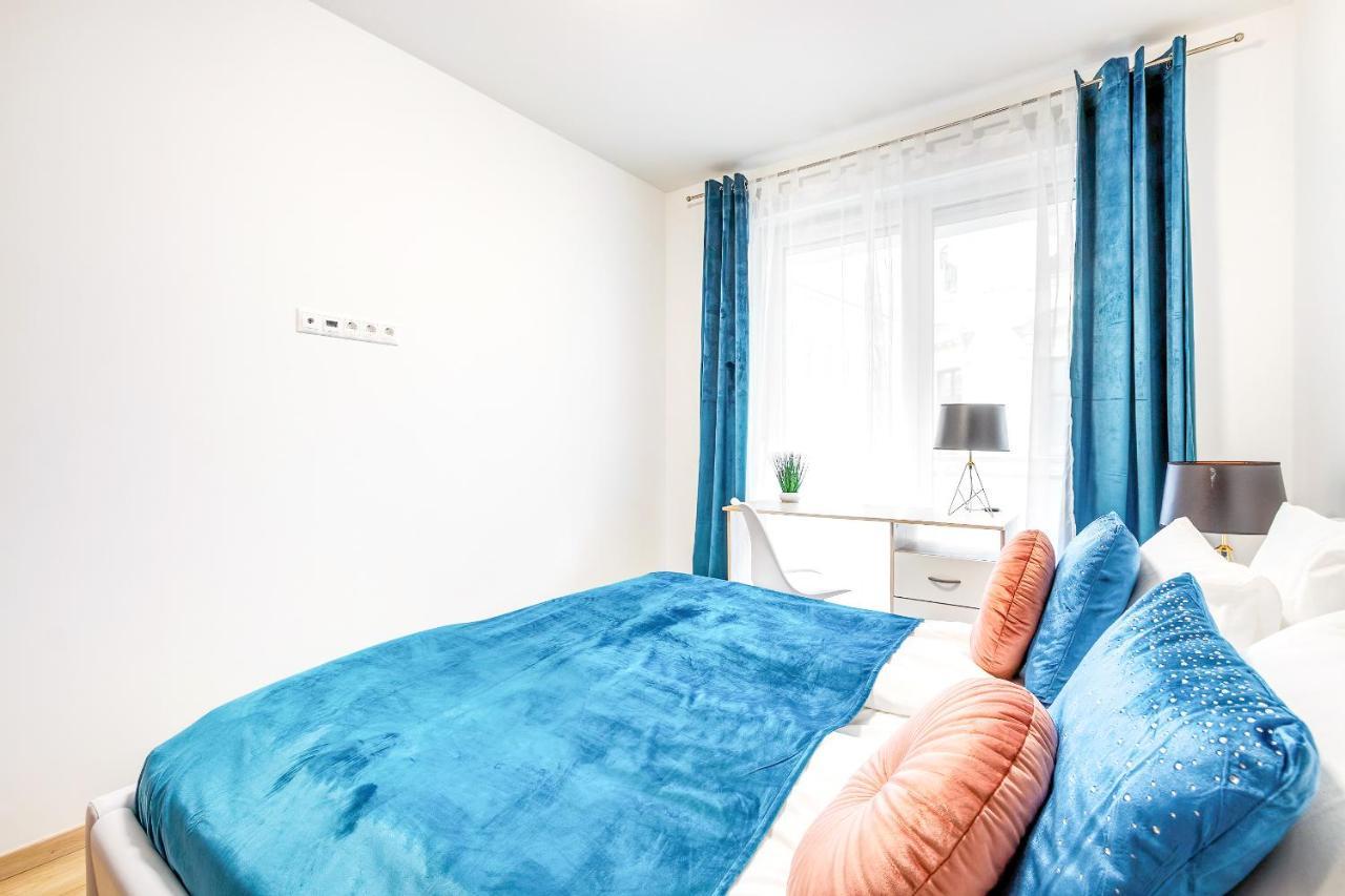 Modern Apartment With Free Garage And Balcony In The Downtown Budapest Ngoại thất bức ảnh