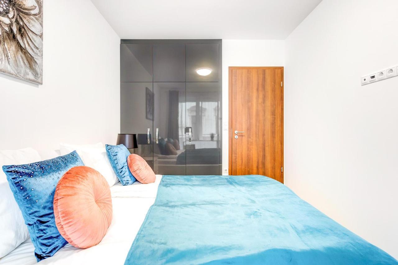 Modern Apartment With Free Garage And Balcony In The Downtown Budapest Ngoại thất bức ảnh